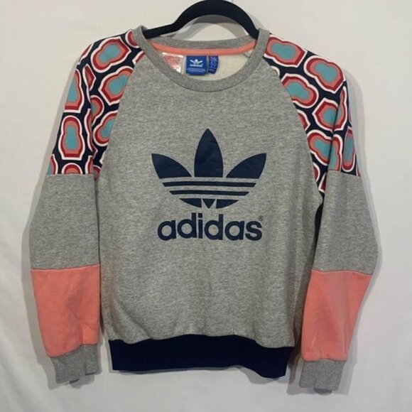 ADIDAS Originals Girls Sweatshirt. New Condition. Size 11/12 Youth. - Picture 1 of 8